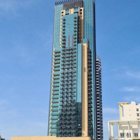 Sky View Tower Apartments Дубай Экстерьер фото
