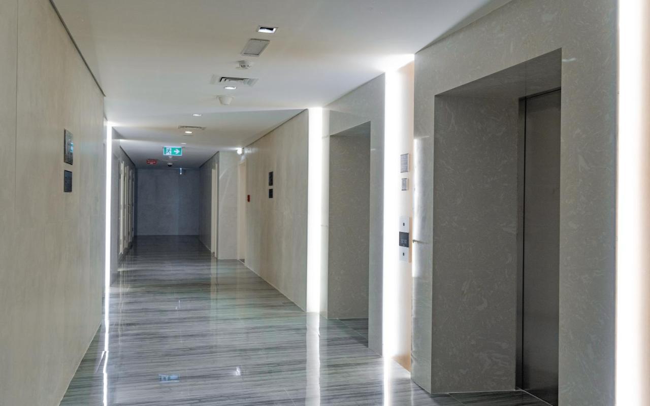 Sky View Tower Apartments Дубай Экстерьер фото
