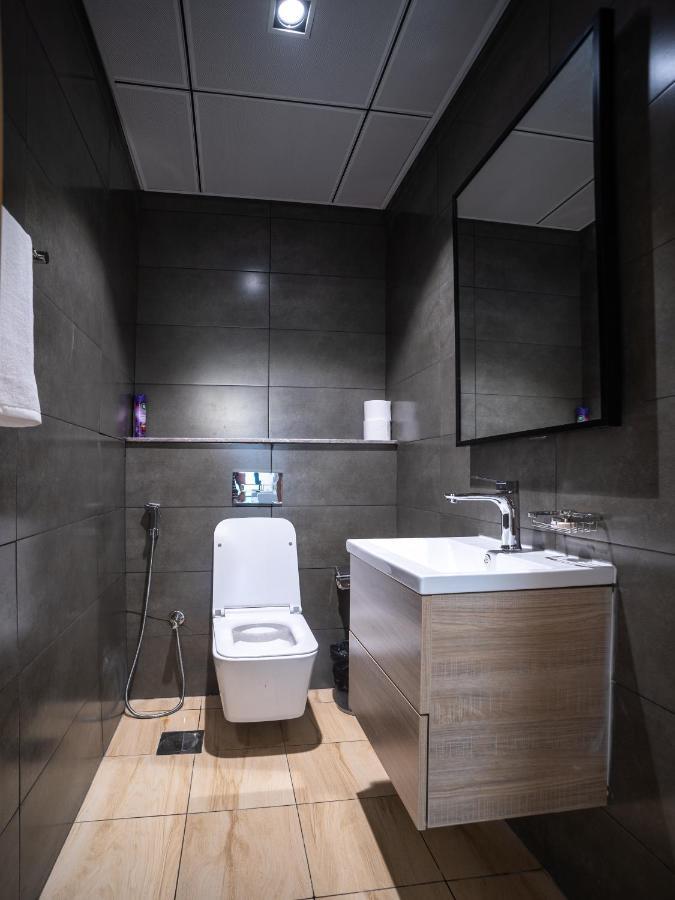 Sky View Tower Apartments Дубай Экстерьер фото
