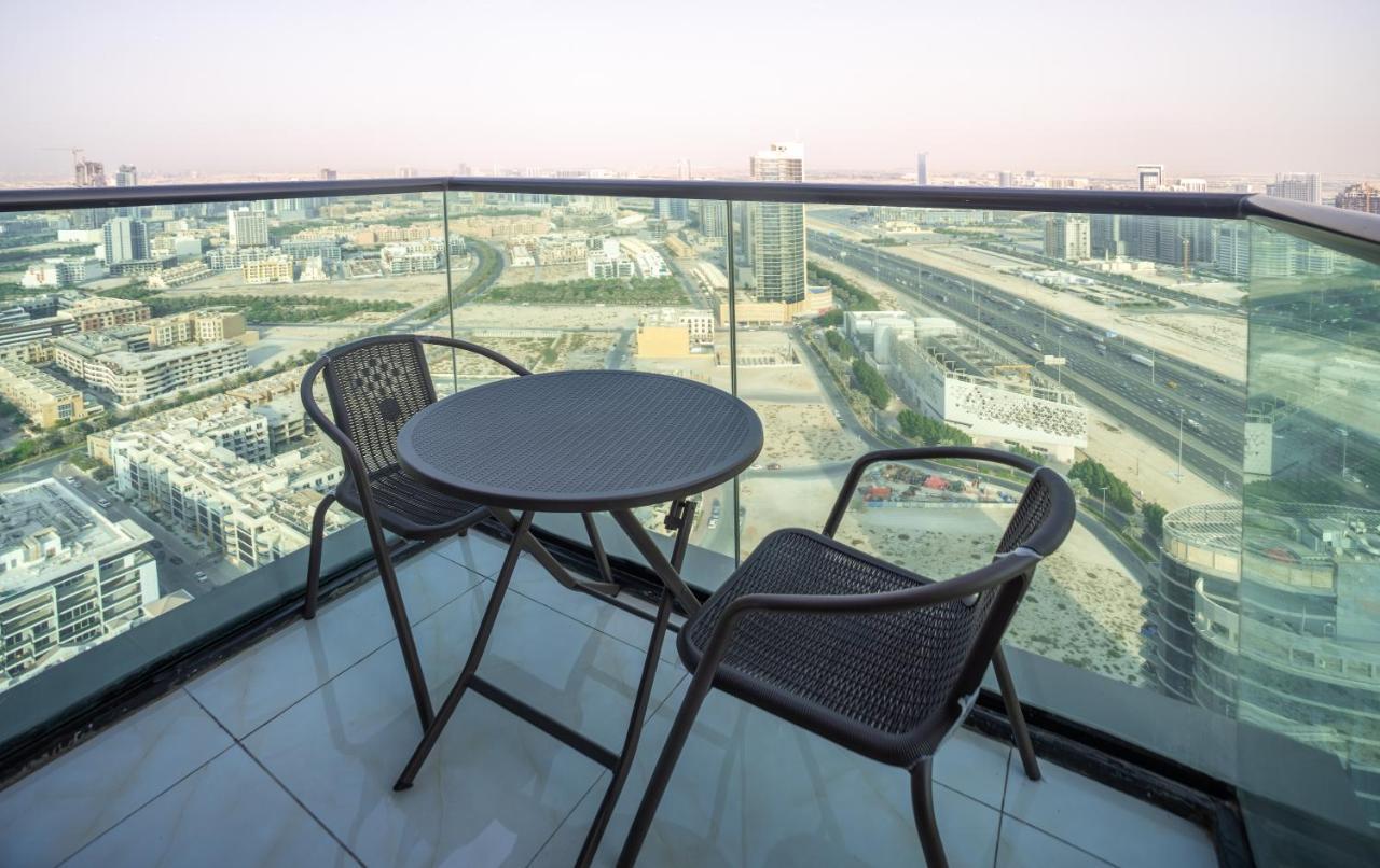 Sky View Tower Apartments Дубай Экстерьер фото