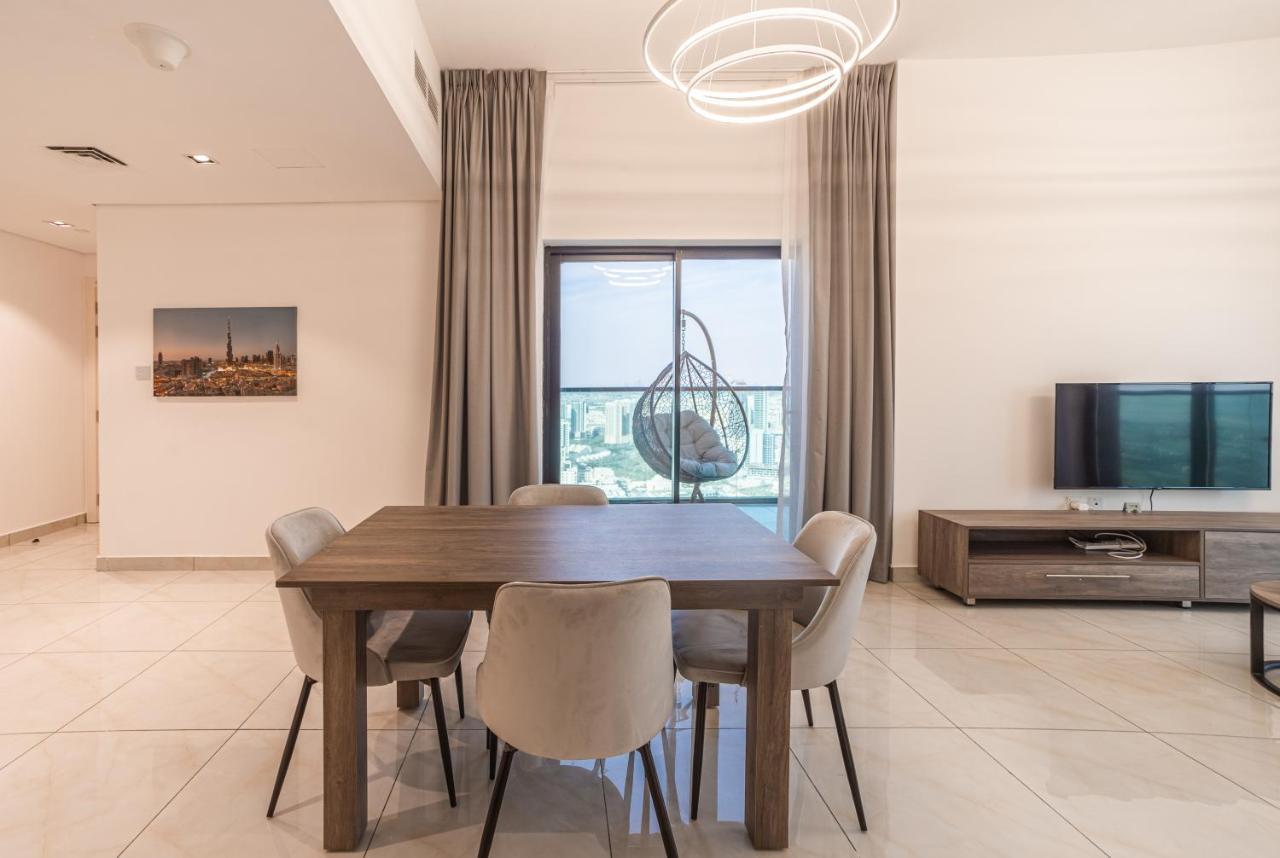 Sky View Tower Apartments Дубай Экстерьер фото